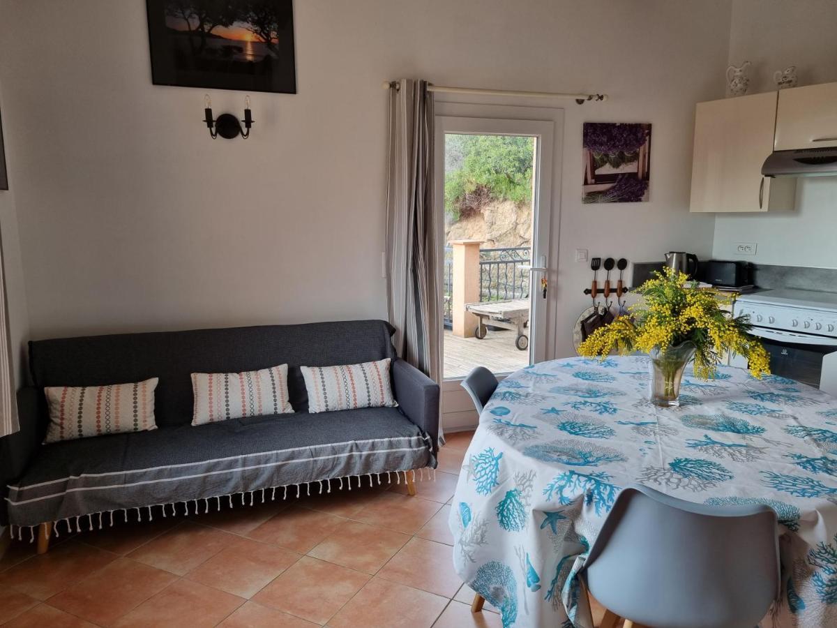 Coustelline Apartamento Le Lavandou Exterior foto